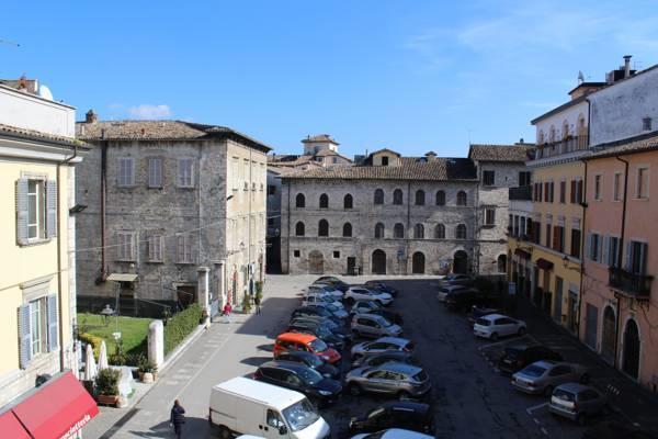 B&B Piazza Viola Ascoli Piceno Extérieur photo